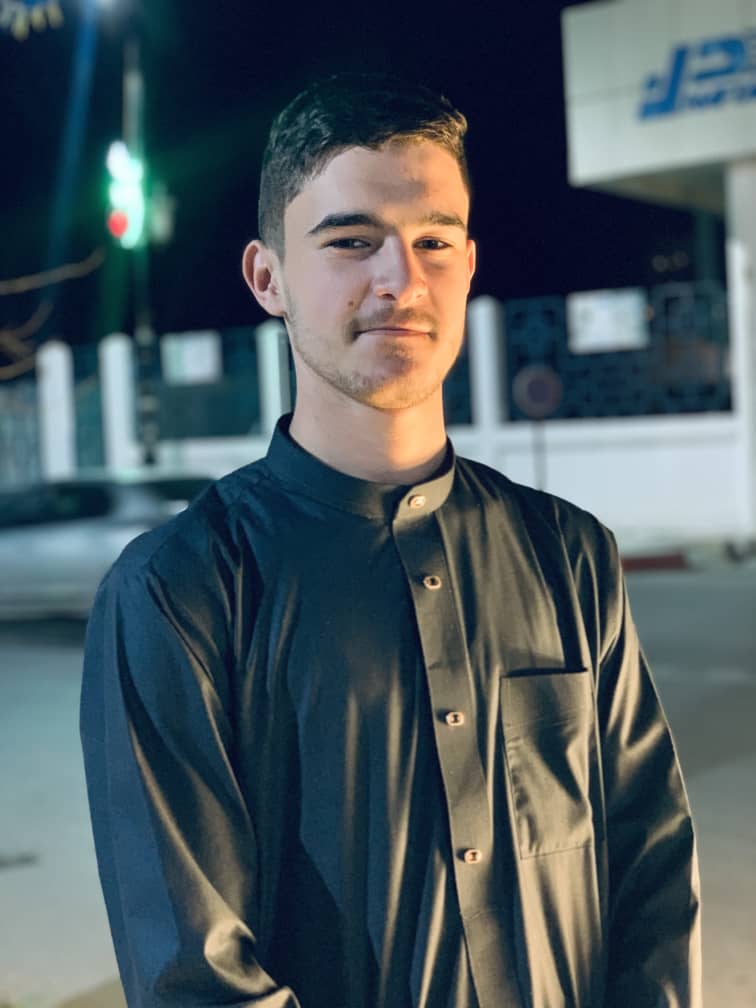 أيمن طوبال